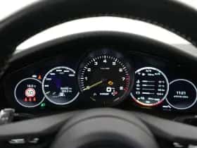 Porsche Panamera (2024) thumbnail 23
