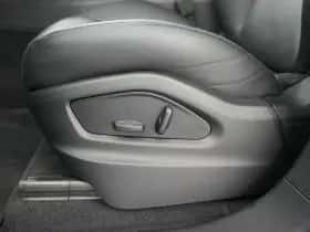 Porsche Cayenne (2024) thumbnail 19
