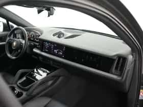 Porsche Cayenne (2024) thumbnail 34