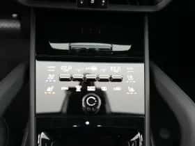 Porsche Cayenne (2025) thumbnail 25