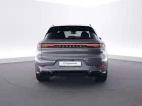 Porsche Cayenne (2025) thumbnail 4