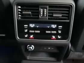 Porsche Cayenne (2025) thumbnail 32