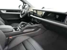 Porsche Cayenne (2025) thumbnail 33