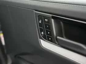 Porsche Cayenne (2025) thumbnail 35