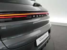 Porsche Cayenne (2025) thumbnail 40