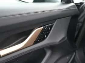 Porsche Taycan (2023) thumbnail 14