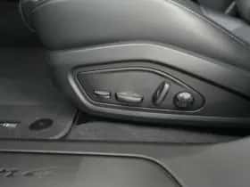 Porsche Taycan (2023) thumbnail 19