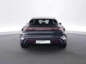Porsche Taycan (2023) thumbnail 4