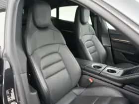 Porsche Taycan (2023) thumbnail 33