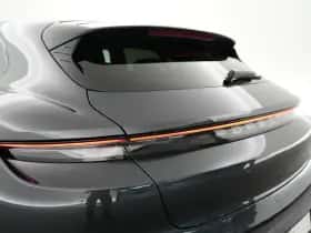 Porsche Taycan (2023) thumbnail 41