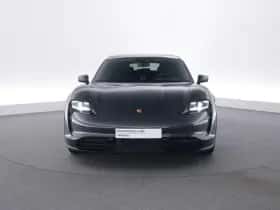 Porsche Taycan (2023) thumbnail 8
