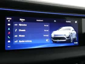 Porsche Macan (2026) thumbnail 25