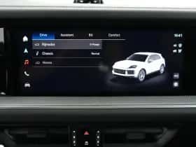 Porsche Cayenne (2025) thumbnail 25