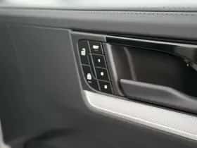 Porsche Cayenne (2025) thumbnail 34