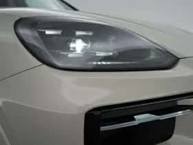 Porsche Cayenne (2025) thumbnail 37