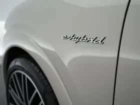 Porsche Cayenne (2025) thumbnail 38