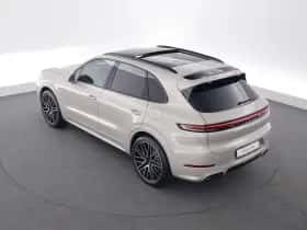 Porsche Cayenne (2025) thumbnail 10