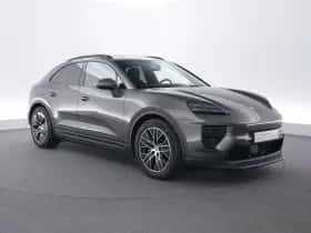 Porsche Macan (2026) thumbnail 7