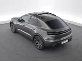 Porsche Macan (2026) thumbnail 10