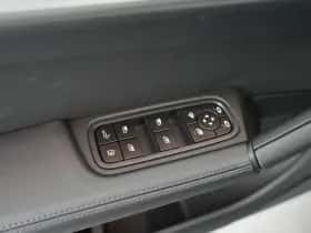 Porsche Cayenne (2025) thumbnail 14