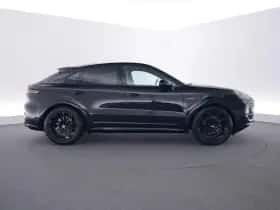 Porsche Cayenne (2025) thumbnail 6