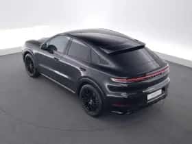 Porsche Cayenne (2025) thumbnail 10