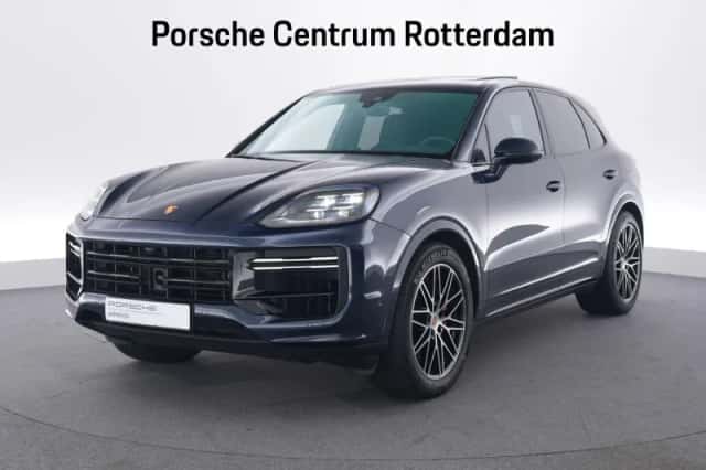 Porsche Cayenne (2024) thumbnail 1