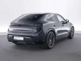 Porsche Macan (2025) thumbnail 5