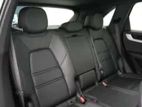 Porsche Cayenne (2024) thumbnail 34