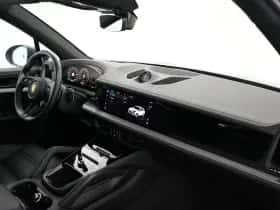 Porsche Cayenne (2024) thumbnail 37