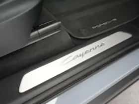 Porsche Cayenne (2024) thumbnail 38