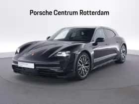Porsche Taycan (2023)
