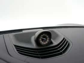 Porsche Taycan (2023) thumbnail 23