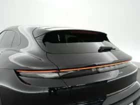 Porsche Taycan (2023) thumbnail 41