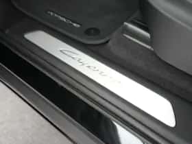 Porsche Cayenne (2026) thumbnail 18