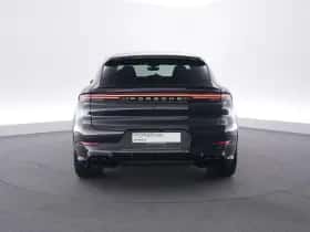 Porsche Cayenne (2026) thumbnail 4