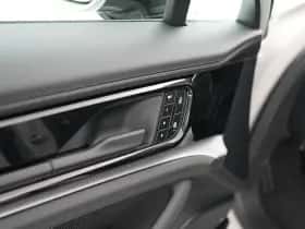 Porsche Panamera (2026) thumbnail 14