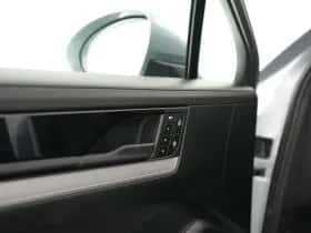 Porsche Cayenne (2025) thumbnail 14