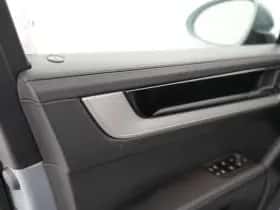Porsche Cayenne (2025) thumbnail 15