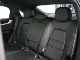 Porsche Cayenne (2025) thumbnail 23