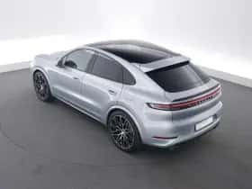 Porsche Cayenne (2025) thumbnail 10