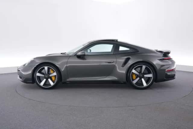 Porsche 911 (2026) thumbnail 2