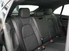 Porsche Macan (2026) thumbnail 31