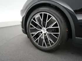 Porsche Macan (2026) thumbnail 39