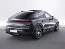 Porsche Macan (2026) thumbnail 5