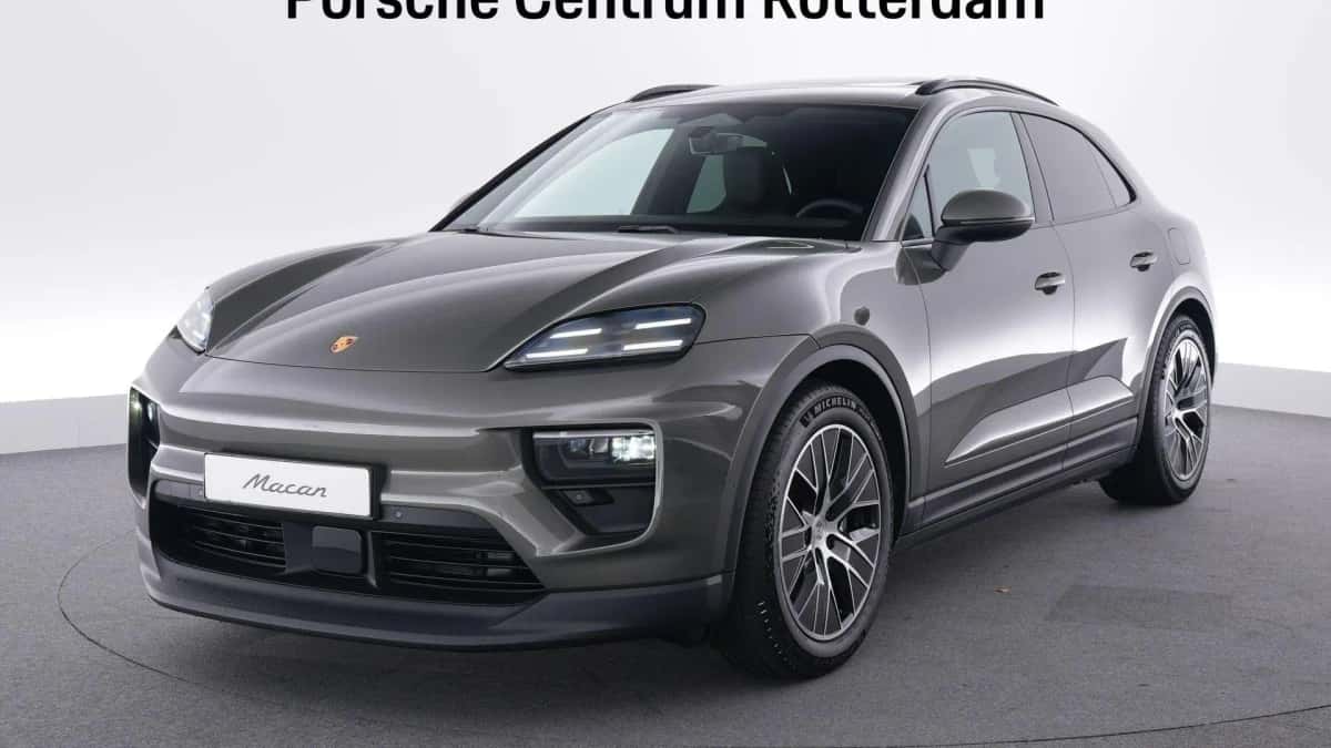 Porsche Macan (2026) — foto 1