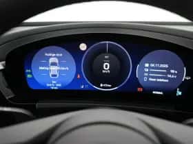 Porsche Macan (2026) thumbnail 19