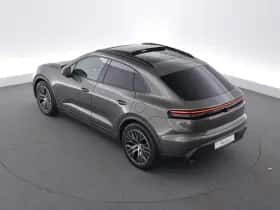 Porsche Macan (2026) thumbnail 10
