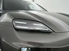 Porsche Macan (2026) thumbnail 35