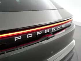 Porsche Macan (2026) thumbnail 38